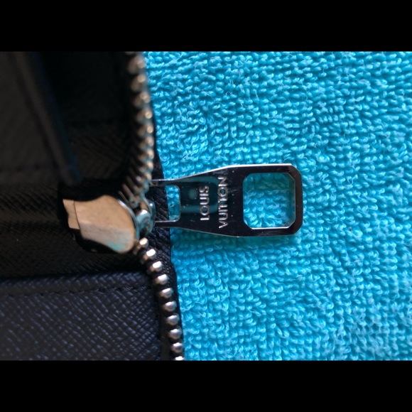 Louis Vuitton Zippy Wallet Vertical - Picture 5 of 6